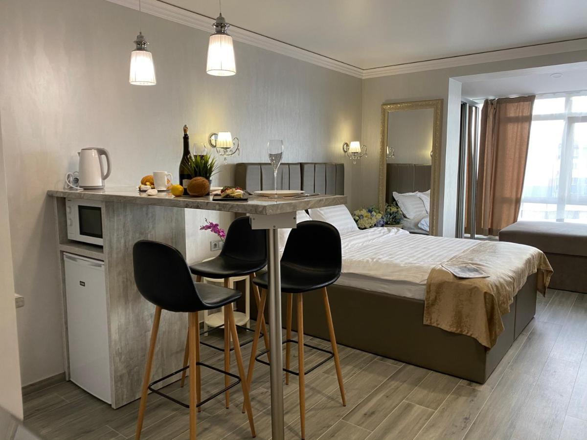 Apart Reserve Central Ивано-Франкивск Екстериор снимка