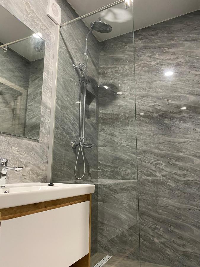 Apart Reserve Central Ивано-Франкивск Екстериор снимка