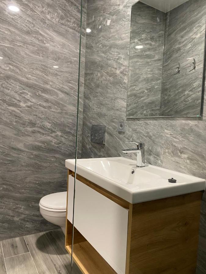 Apart Reserve Central Ивано-Франкивск Екстериор снимка